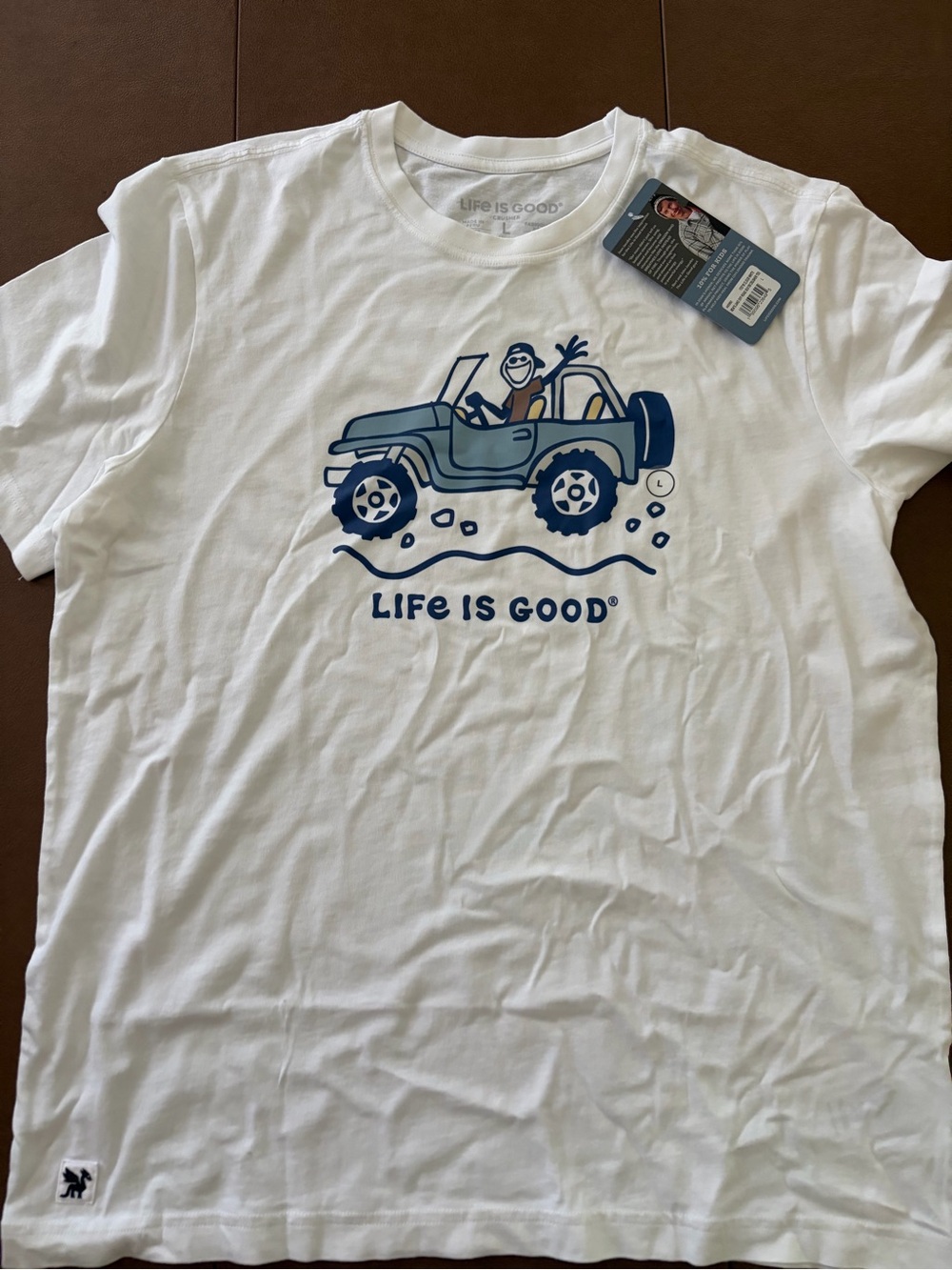Life is Good Men's L Large Jake Off Road ' White Graphic Jeep Crusher Tee NWT